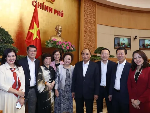 Thủ tướng: Dịch bệnh làm khó khăn gấp đôi, chúng ta phải cố gắng gấp ba