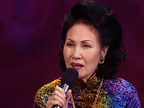 Nữ danh ca Thái Thanh qua đời ở tuổi 86