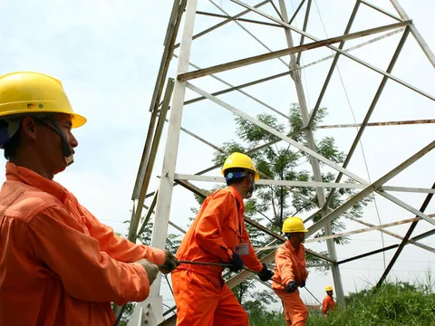 EVN lên tiếng về thông tin tăng giá điện trong dịch Covid-19