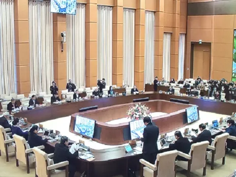 Thông qua quy định chi tiết, hướng dẫn công tác bầu cử