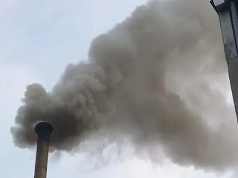 Xưởng mây tre đan liên tục xả thải ra môi trường, người dân kêu cứu