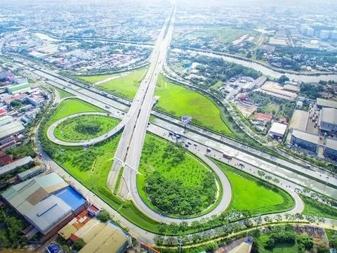 BĐS khu Tây ‘sốt giá’ khi Bình Chánh sắp lên quận