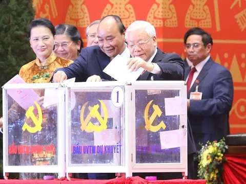 Công bố danh sách Ban Chấp hành Trung ương Đảng khóa XIII