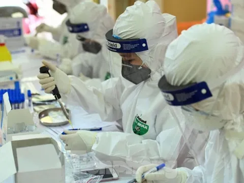 Hà Nội thêm 4 ca dương tính SARS-CoV-2, 1 ca đi dự đám cưới khoảng 700 người