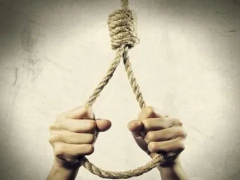 Phát hiện người đàn ông tử vong trong tư thế treo cổ vào chiều mùng 2 Tết