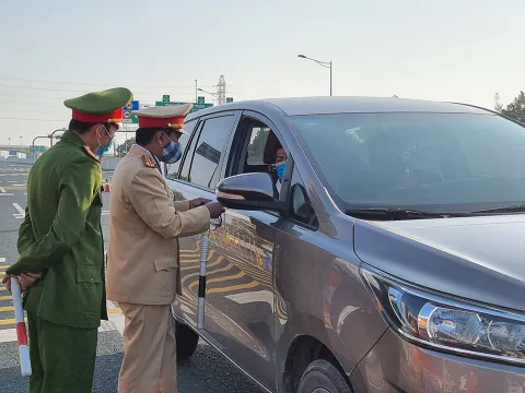 Hải Phòng dừng tiếp nhận công dân và hàng hóa từ Hải Dương