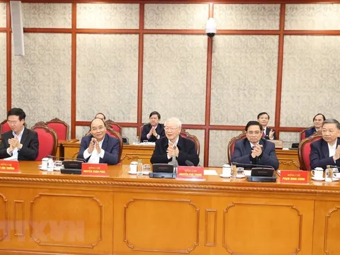 Tổng Bí thư, Chủ tịch nước Nguyễn Phú Trọng chủ trì phiên họp đầu tiên của Bộ Chính trị, Ban Bí thư