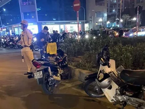 Người đàn ông bị đâm gục sau va chạm giao thông