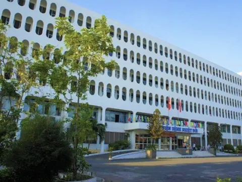 Ngày 8/3, hơn 900 nhân viên y tế BV Bệnh nhiệt đới TP.HCM sẽ tiêm vắc xin phòng COVID-19