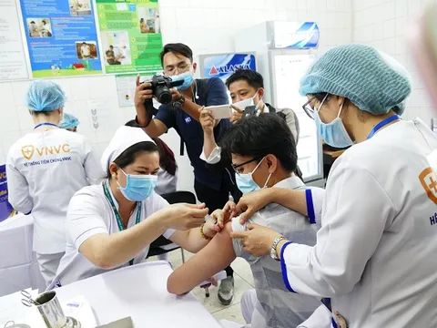 NÓNG: Bộ Y tế thông tin lịch trình cung ứng 60 triệu liều vaccine phòng COVID-19