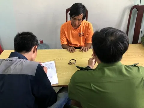 Bắt giữ nghi phạm liên quan đến vụ 2 người thương vong trước cửa UBND huyện