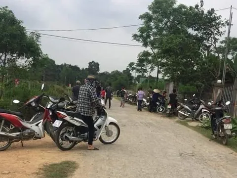 Nghệ An: Đi học về, con phát hiện thi thể mẹ trên giường, bố tử vong dưới giếng