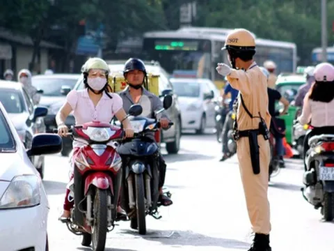 Từ năm 2022, trường hợp nào được miễn giảm toàn bộ tiền phạt vi phạm giao thông?