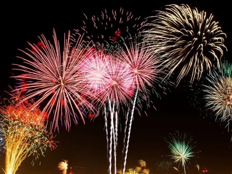 TP.HCM bất ngờ dừng bắn pháo hoa dịp lễ 30/4