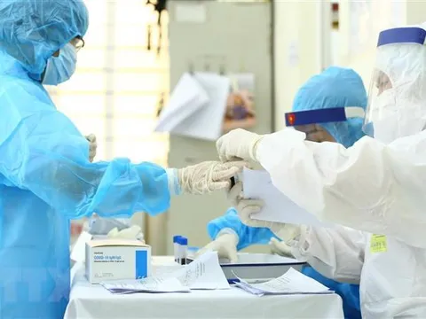 Lịch trình di chuyển của đôi vợ chồng mắc Covid-19 ở Times City