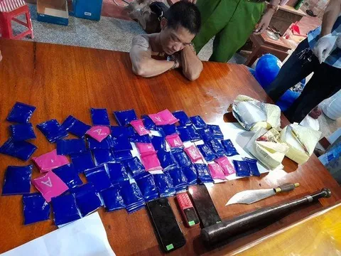 Bắt quả tang đối tượng tàng trữ 3kg ma túy đá, hơn 12.000 viên ma túy tổng hợp