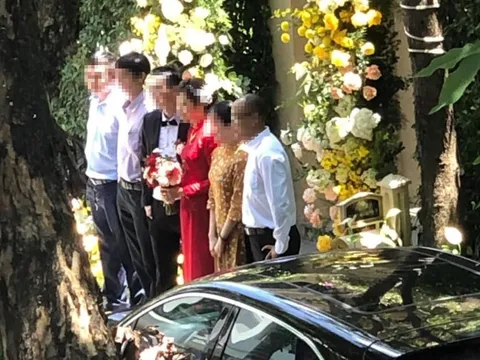 Giải tán đám cưới tổ chức trong mùa dịch COVID-19 ở TP.HCM