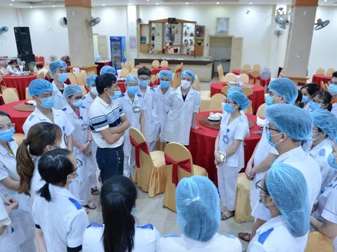 Bệnh nhân COVID-19 tiếp xúc hơn 6000 người, Nghệ An giãn cách TP Vinh, huyện Diễn Châu