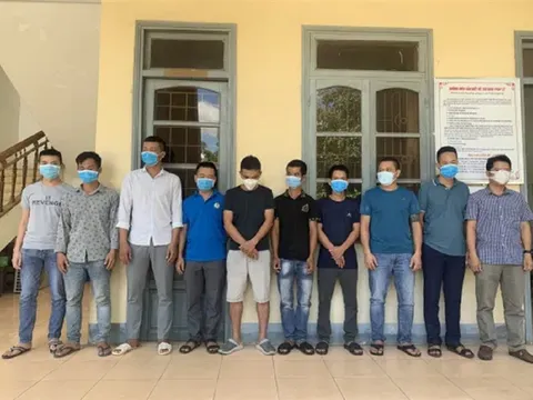 Phá đường dây cá độ bóng đá khoảng 60 tỷ đồng ở Quảng Bình