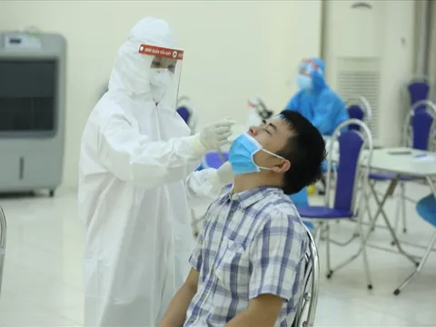 Thêm 5 người nhà máy công ty SEI dương tính, Hà Nội có 34 ca COVID-19