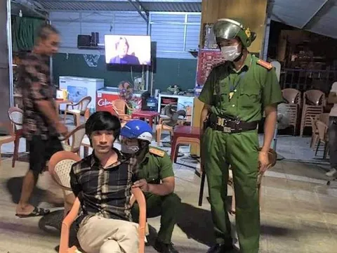 Quảng Bình: Con trai dùng dao chém mẹ tử vong ngay tại nhà