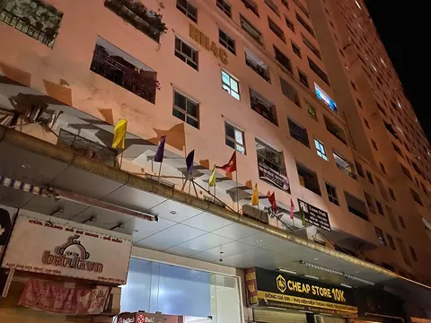 Hà Nội: Bé gái rơi từ tầng 12 chung cư HH Linh Đàm tử vong