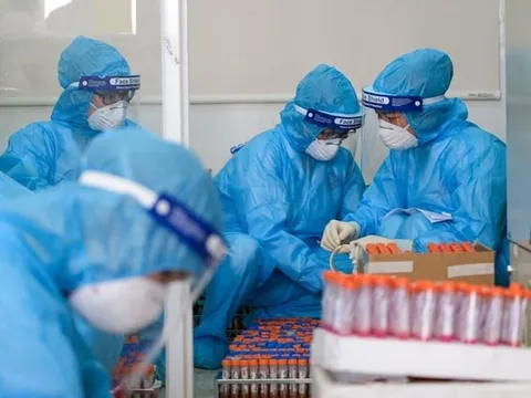 Sáng 9/8: Hà Nội thêm 9 ca dương tính SARS-CoV-2, 1 ca rất nặng