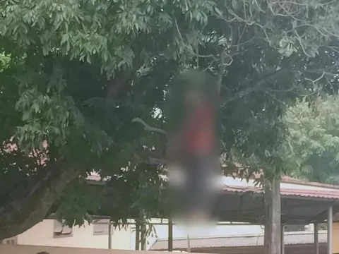 Hà Nội: Người đàn ông treo cổ chết trong công viên, xét nghiệm dương tính COVID-19