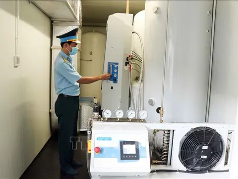 Quân đội triển khai trạm sản xuất oxy lưu động sẵn sàng hỗ trợ TP Hồ Chí Minh