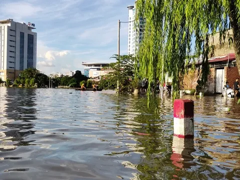 Hải Phòng: 2 chị em ruột đuối nước sau trận mưa lớn gây ngập lụt