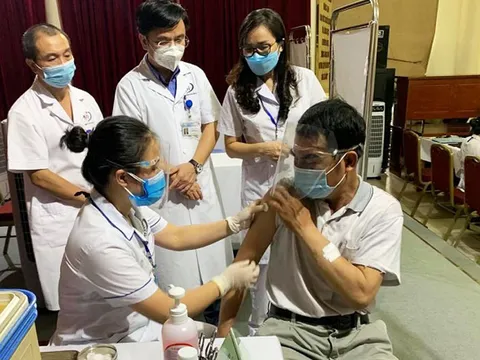 Hà Nội đạt kỷ lục về số mũi tiêm vaccine COVID-19 trong một ngày