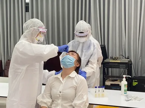 Thứ trưởng bộ Y tế Nguyễn Trường Sơn thông tin về công văn đề nghị kỷ luật bác sĩ bỏ việc