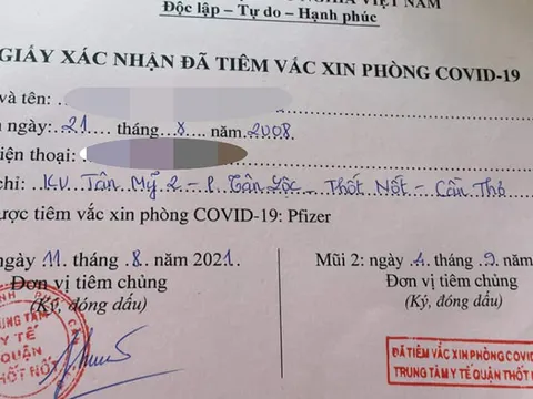 Đình chỉ công tác 2 cán bộ liên quan vụ bé gái 13 tuổi được tiêm 2 mũi vắcxin Pfizer