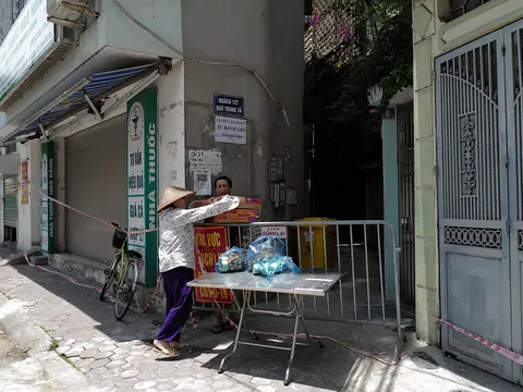 Hà Nội phong tỏa khu dân cư ở phường Thổ Quan với hơn 1.300 nhân khẩu