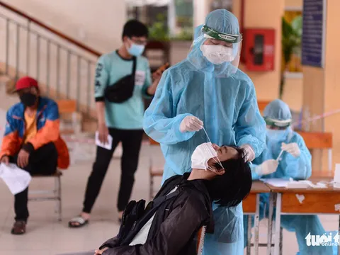 TP.HCM: Doanh nghiệp tự tổ chức xét nghiệm COVID-19 cho shipper từ ngày 24/9