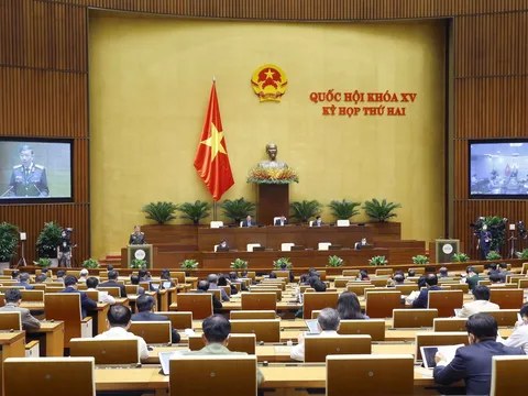 Ngày 22/10, Quốc hội tiếp tục thảo luận ở tổ và hội trường về những vấn đề được cử tri quan tâm