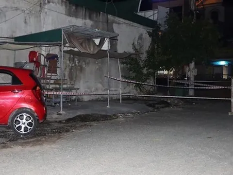 Mâu thuẫn tại quán nước vỉa hè, 1 người bị đâm tử vong