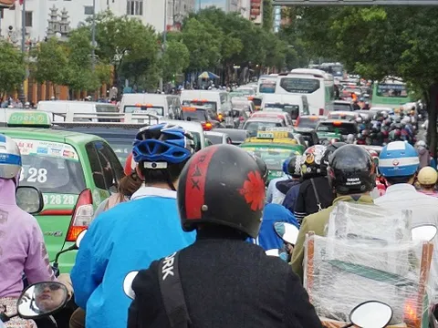 Đề xuất thu phí ô tô vào trung tâm TP.HCM