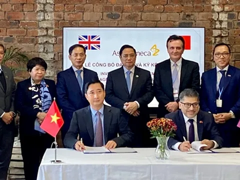 Việt Nam mua thêm 25 triệu liều vắc xin phòng COVID-19 của AstraZeneca