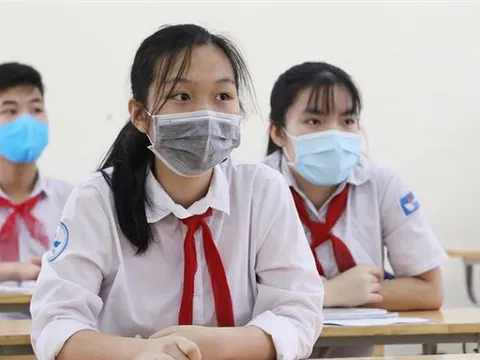 Bí thư Hà Nội Đinh Tiến Dũng: Việc mở lại trường học phải thận trọng, không nóng vội