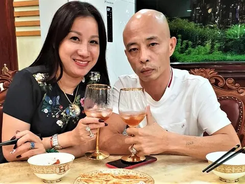 Xét xử vợ chồng Đường 'Nhuệ' thu lợi bất chính 2,5 tỷ đồng từ ăn chặn hỏa táng