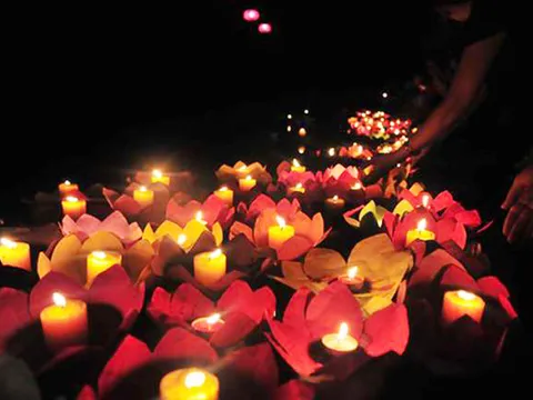 Hà Nội tổ chức Lễ tưởng niệm đồng bào tử vong vì COVID-19 tại công viên Thống Nhất