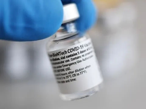 Tăng hạn sử dụng 2 lô vaccine Pfizer lên 9 tháng