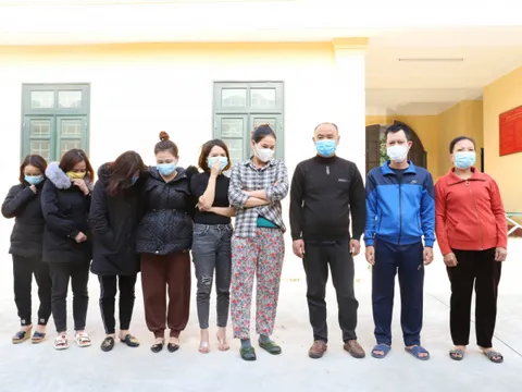 Triệt phá đường dây đánh bạc có nhiều phụ nữ tham gia, mỗi ngày giao dịch gần nửa tỷ đồng