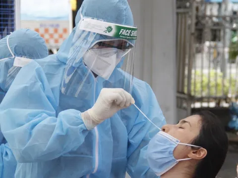 TP.HCM đưa ra 8 giải pháp ứng phó với biến chủng Omicron