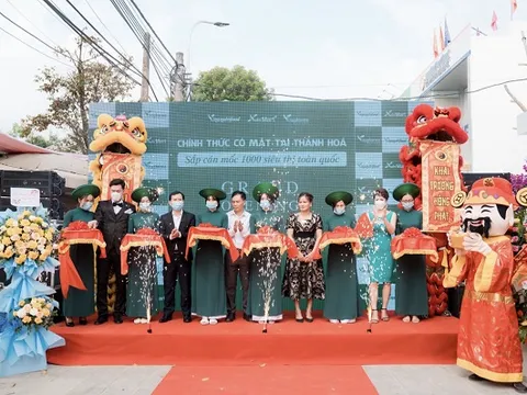 Vinanutrifood đập hộp siêu thị Nutrimart 'siêu to khổng lồ' tại Việt Nam