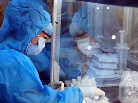 Ngày 18/12: Có 15.895 ca mắc COVID-19 tại 60 tỉnh, thành phố, riêng Hà Nội 1.244 ca