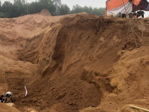 Tuyên Quang: Sạt lở đất khiến 3 em nhỏ tử vong thương tâm