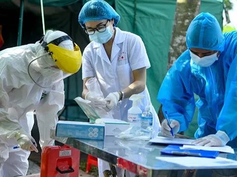 Sáng 3/1: Gần 1.000 bệnh nhân COVID-19 nặng đang thở máy, ECMO; Hà Nội là 1 trong 5 tỉnh, thành có F0 cao nhất cả nước