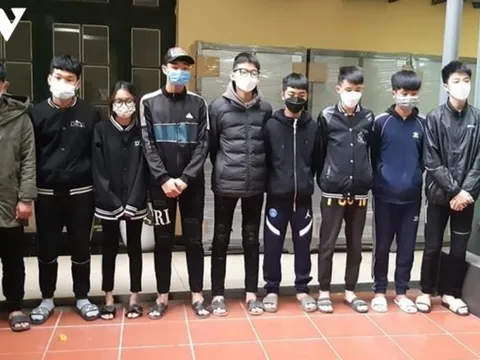 Bắt 9 thiếu niên giả danh cảnh sát hình sự, cướp tiền người đi đường